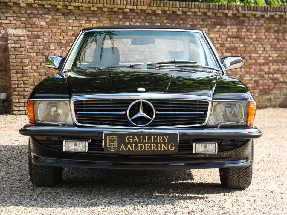 Image 23/50 de Mercedes-Benz 420 SL (1986)