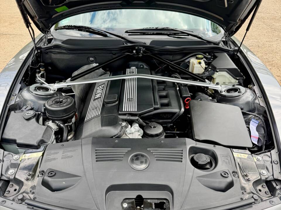 Bild 11/26 von BMW Z4 3.0i (2005)