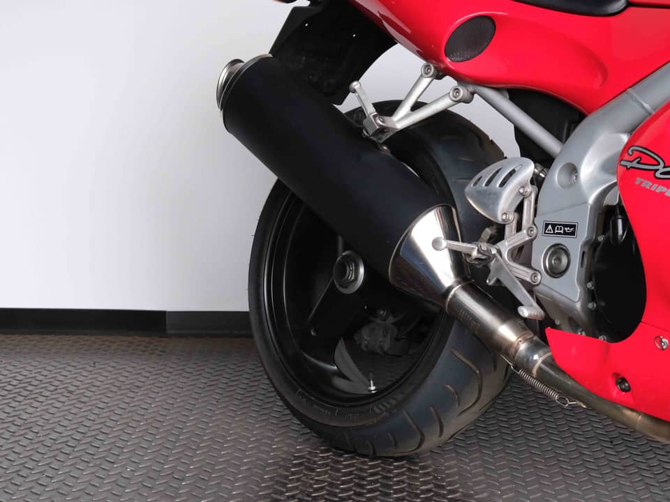 Image 45/66 of Triumph Daytona T595 (1998)