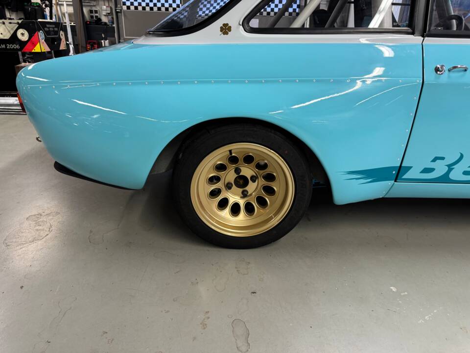 Bild 49/100 von Alfa Romeo 1750 GT Veloce (1968)