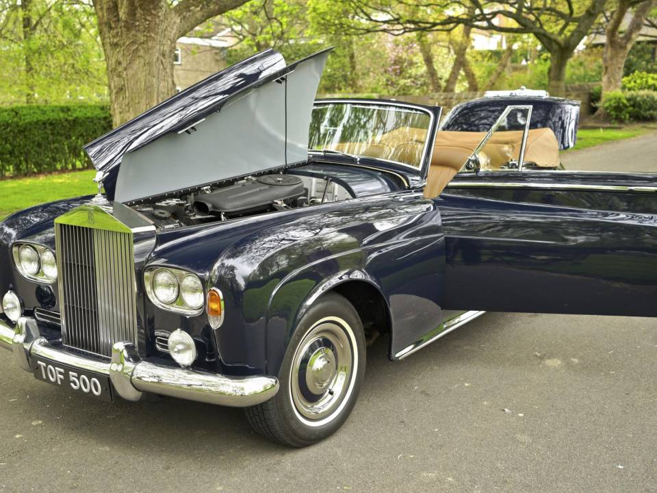 Image 13/49 de Rolls-Royce Silver Cloud III (1963)