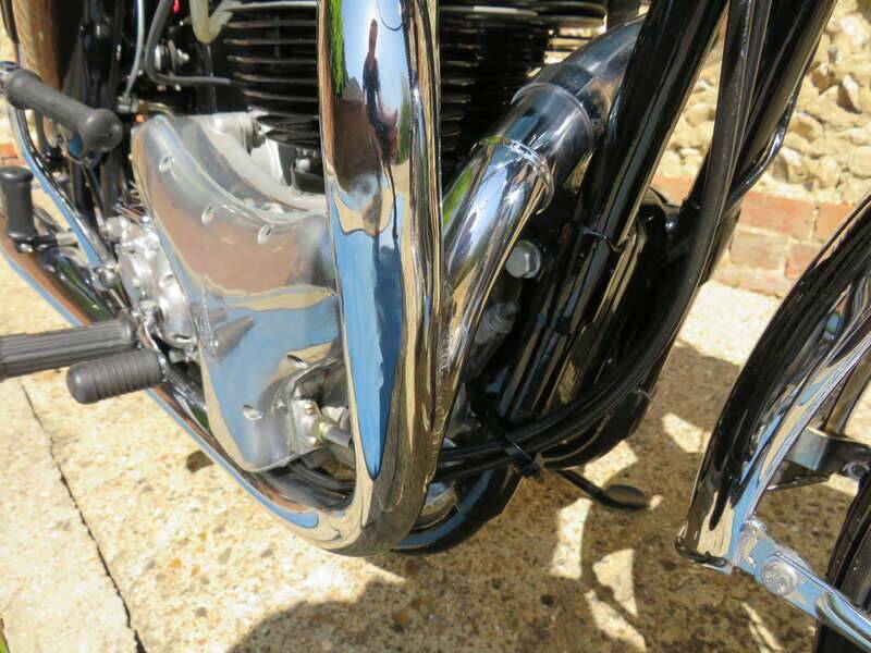 Image 20/45 of BSA A 10 Rocket Gold Star (1963)