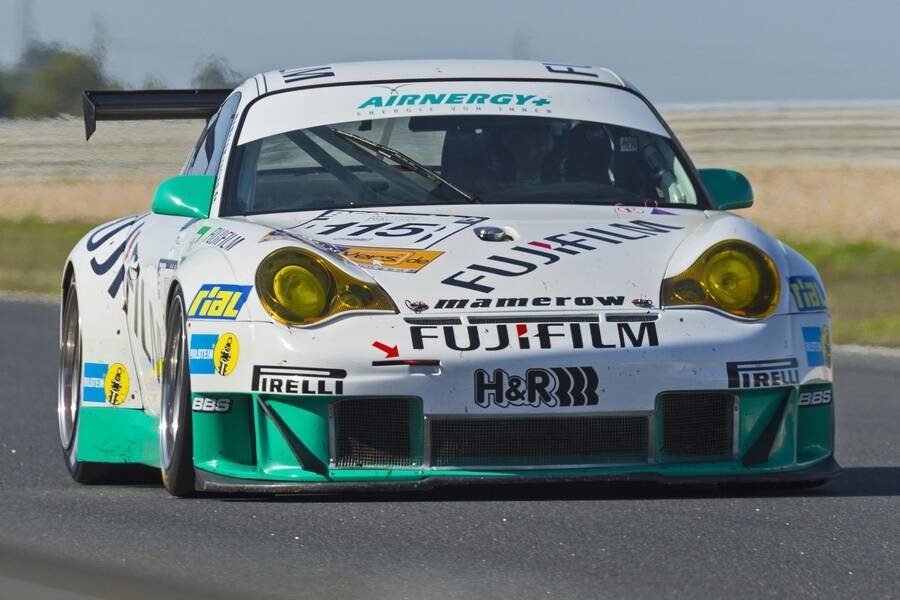 Image 9/39 of Porsche 911 GT3 RSR (2005)