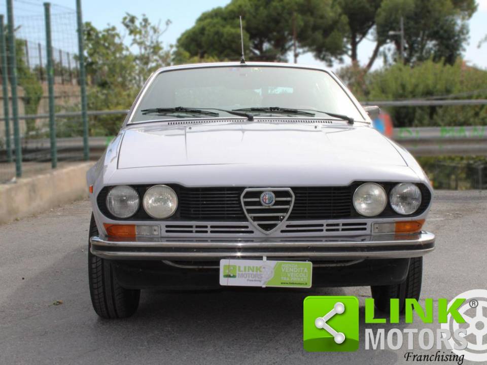 Image 7/9 of Alfa Romeo Alfetta GT 1.6 (1978)