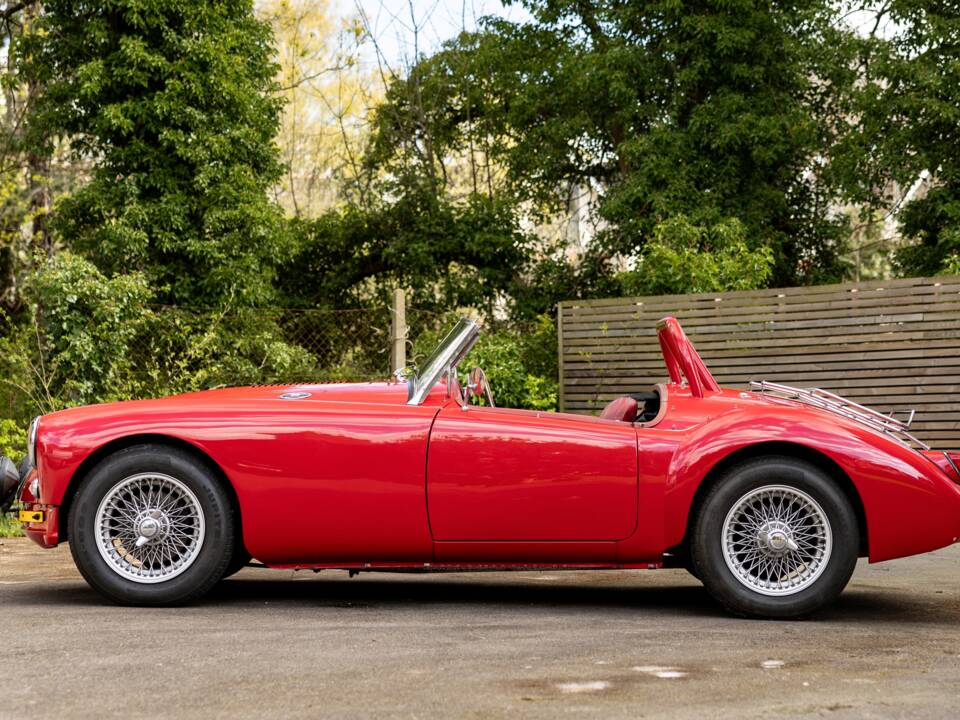 Bild 2/50 von MG MGA 1500 (1956)