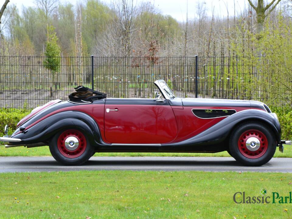 Bild 3/50 von BMW 327 (1949)
