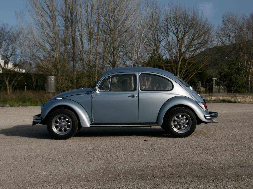 Image 23/54 of Volkswagen Beetle 1500 (1969)