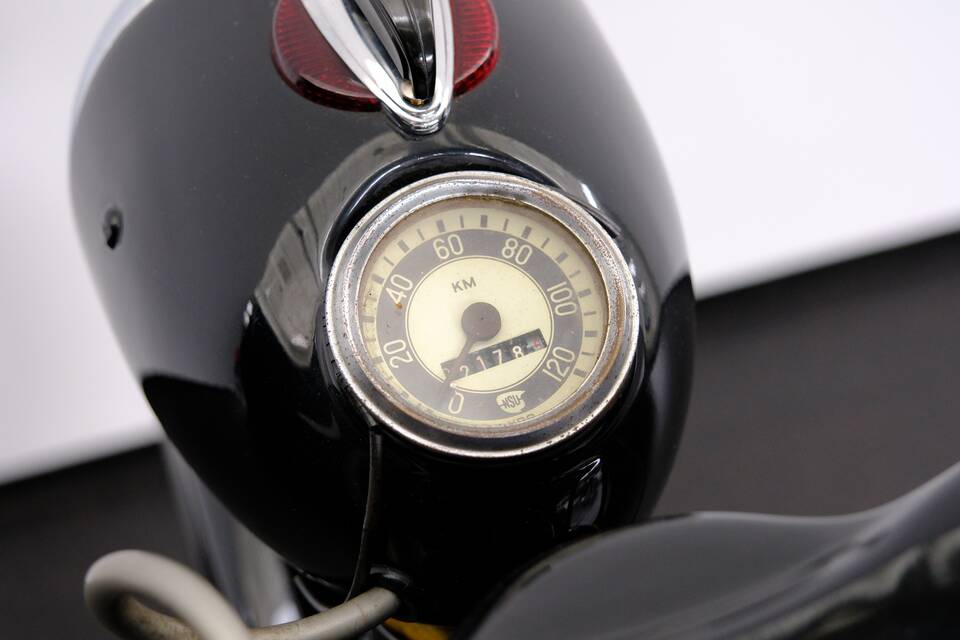 Immagine 63/75 di NSU Superfox (1956)