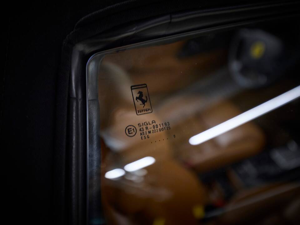 Image 52/100 of Ferrari F 355 Spider (1999)