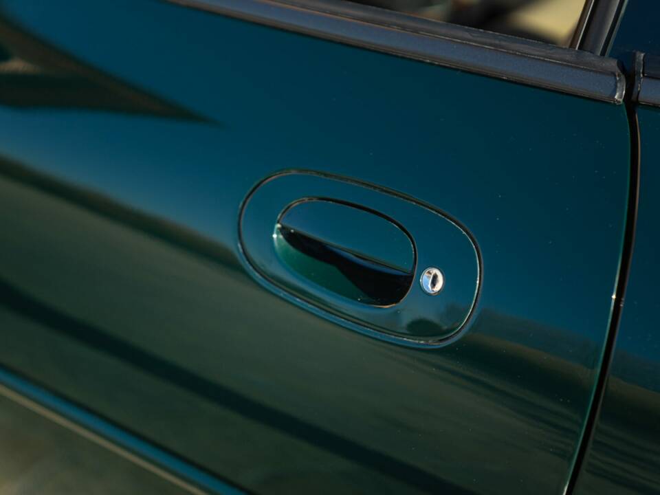 Bild 14/50 von Jaguar XK8 4.0 (1998)