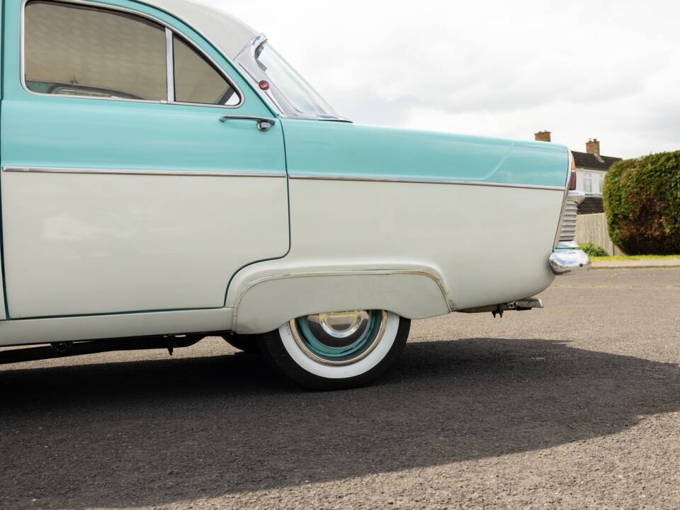 Afbeelding 27/45 van Ford Zodiac (1961)