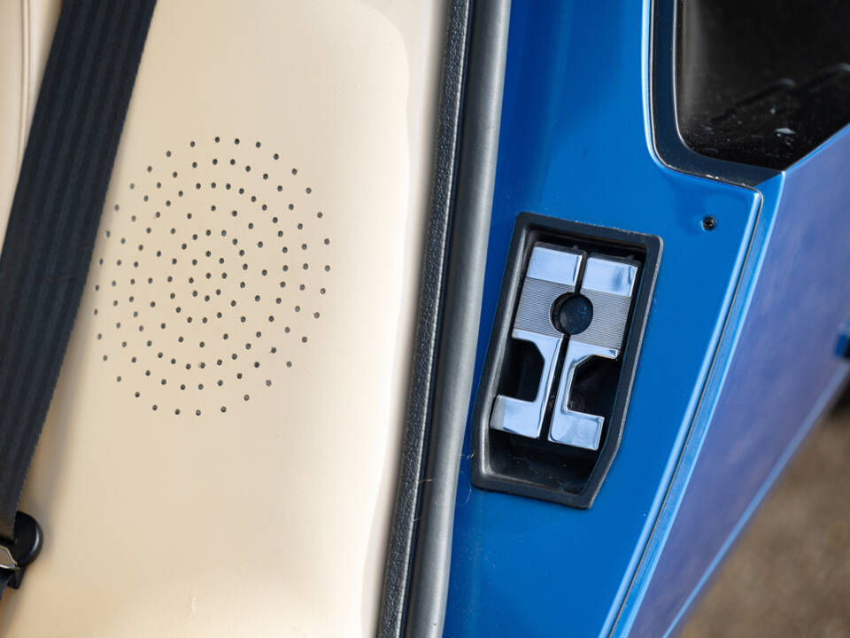 Image 25/50 of Lamborghini Countach LP 400 S (1981)