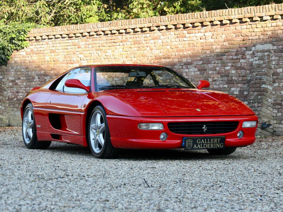 Image 12/50 de Ferrari F 355 Berlinetta (1996)