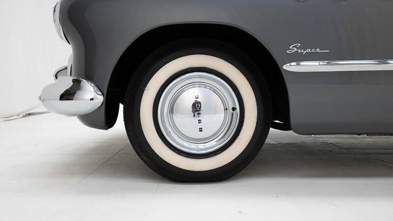 Image 8/15 of Buick 50 Super (1949)