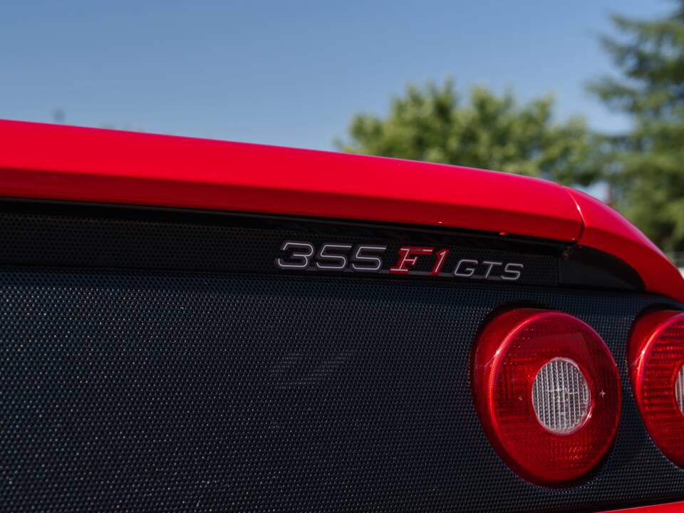 Bild 33/100 von Ferrari F 355 F1 GTS (1998)