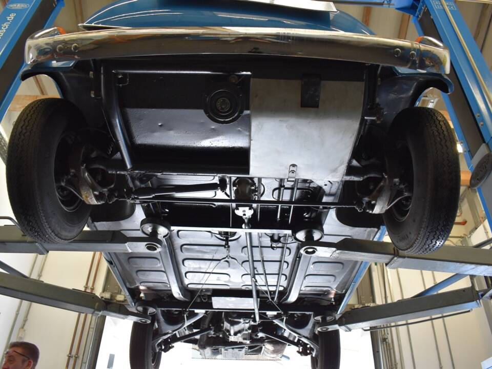 Image 13/17 of BMW 600 (1959)