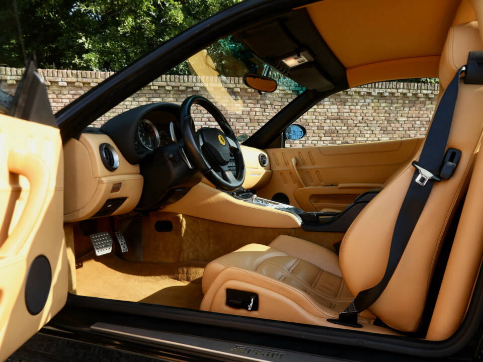 Image 9/50 of Ferrari 575M Maranello (2004)