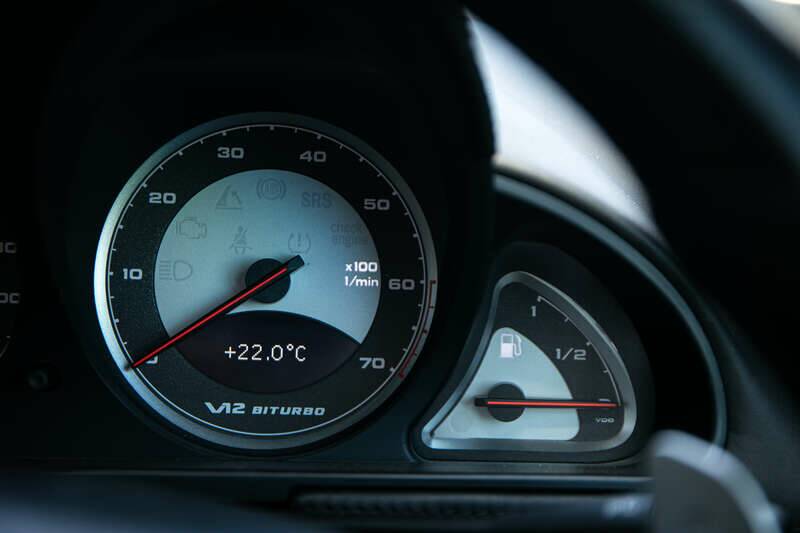 Image 10/33 de Mercedes-Benz SL 65 AMG (2007)