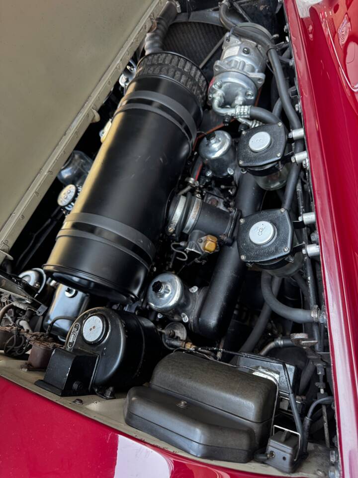 Image 51/81 of Bentley S 1 (1959)