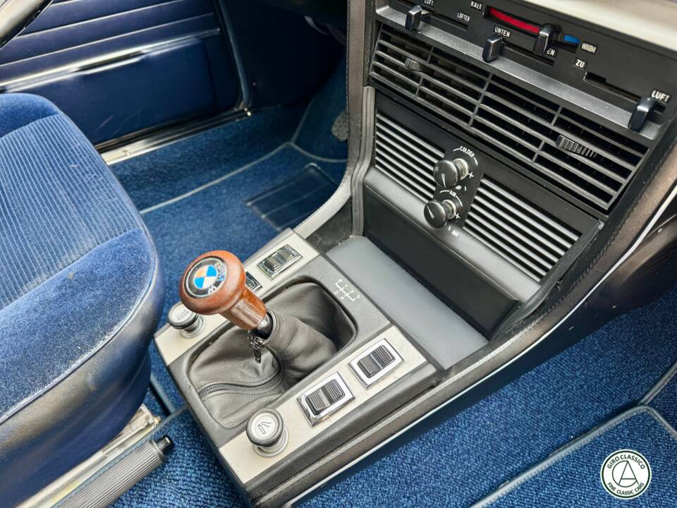Bild 20/51 von BMW 3,0 CSi (1975)