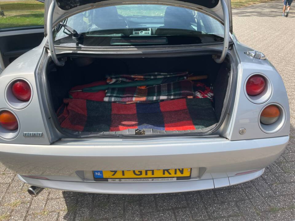 Bild 20/39 von FIAT Coupé 1.8 16V (2000)