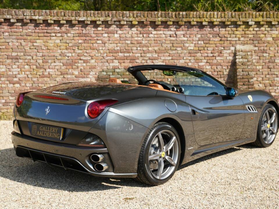 Bild 2/50 von Ferrari California (2010)