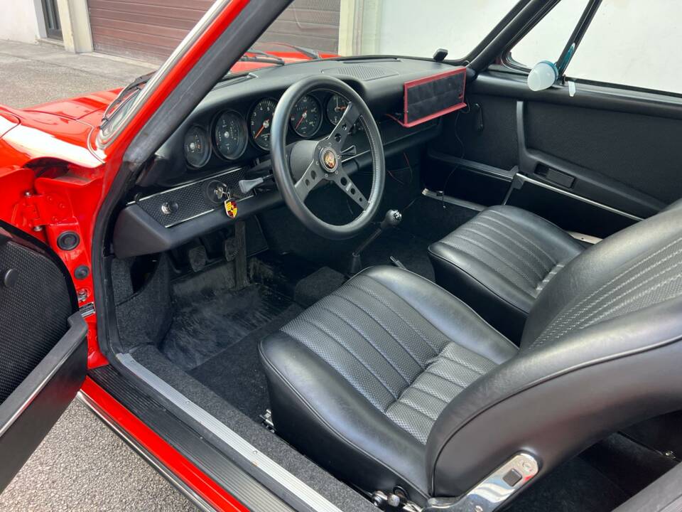 Image 7/15 of Porsche 911 2.2 T (1969)