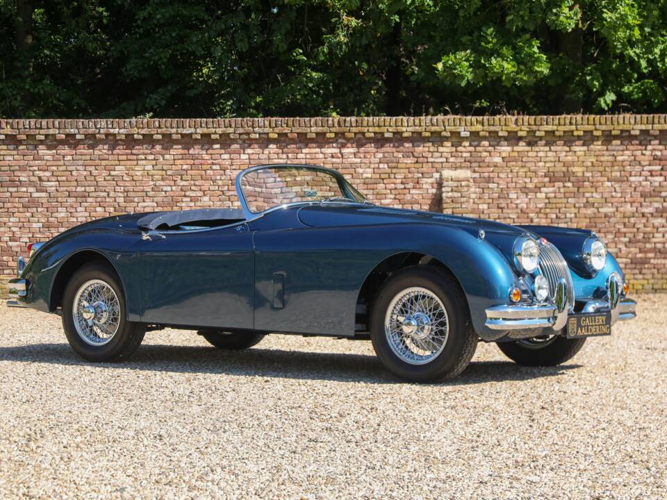 Image 35/50 of Jaguar XK 150 3.4 S OTS (1958)