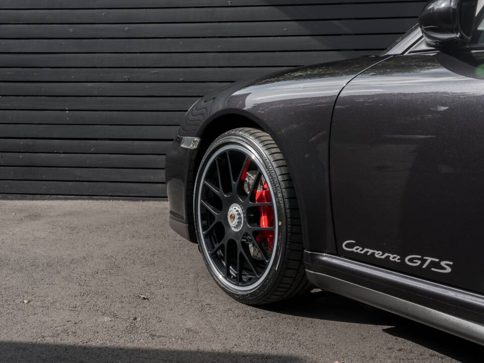 Image 3/50 de Porsche 911 Carrera GTS (2011)