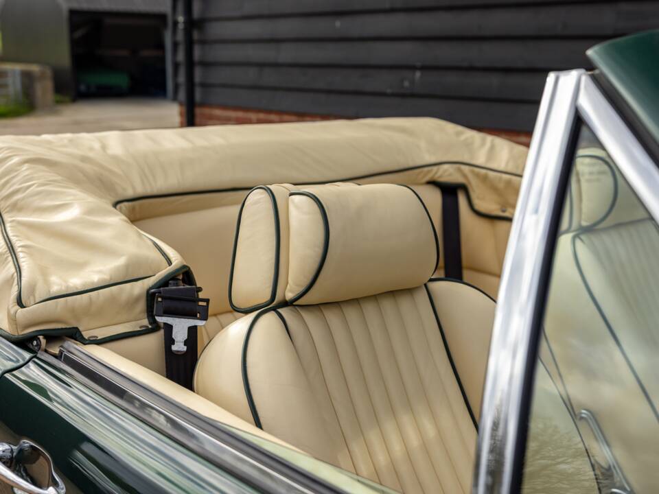 Bild 39/92 von Aston Martin V8 Volante X-Pack (1989)