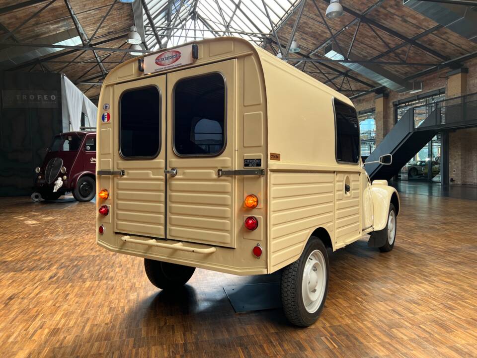 Image 6/24 de Citroën AK 400 (1977)