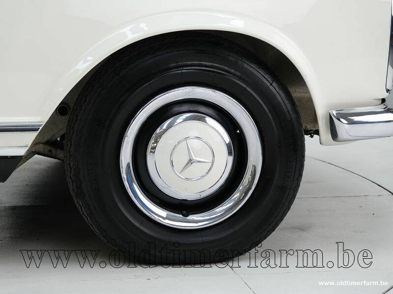 Image 11/15 of Mercedes-Benz 280 SL (1969)