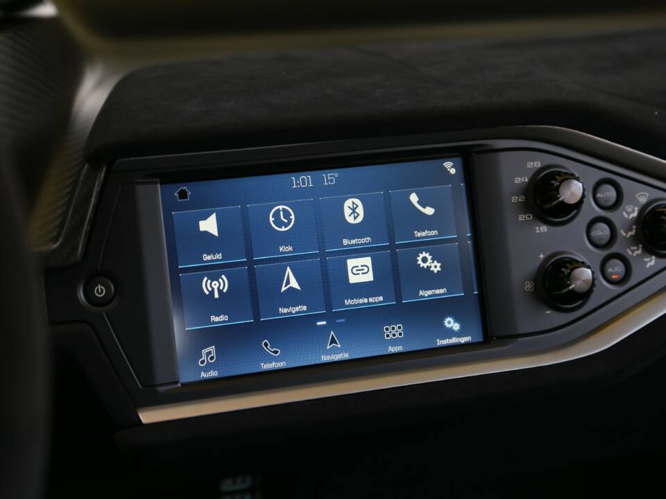 Image 33/50 of Ford GT Carbon Series (2021)