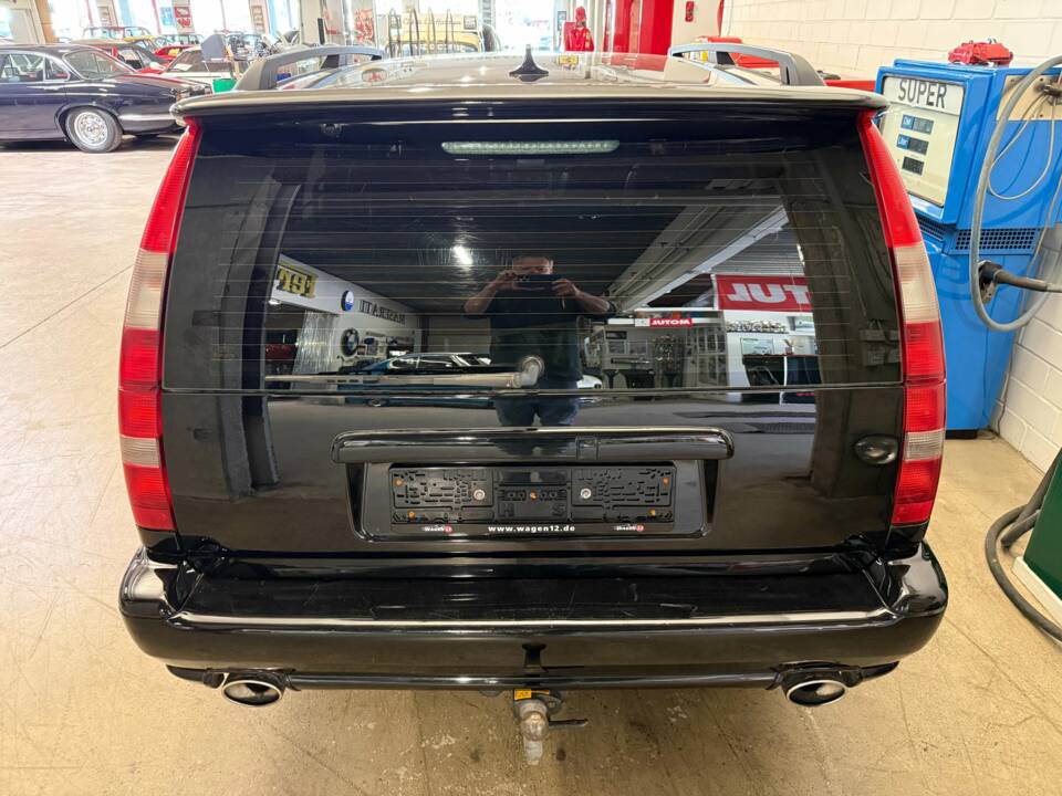 Image 16/17 of Volvo V 70 2.5T (1999)