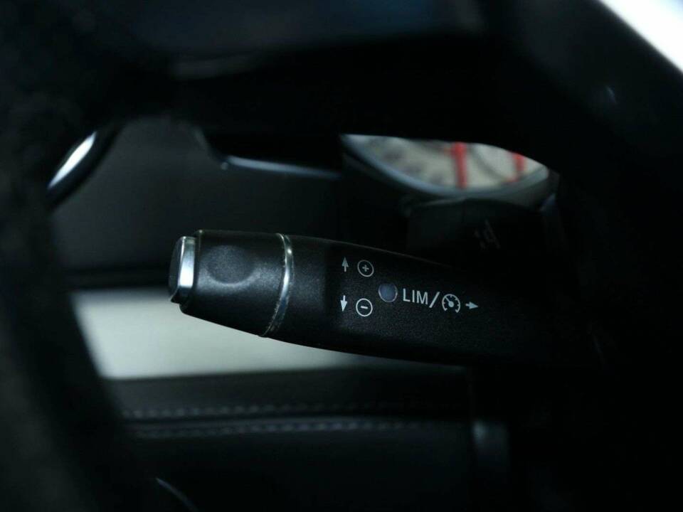 Bild 23/50 von Mercedes-Benz SL 500 (2015)