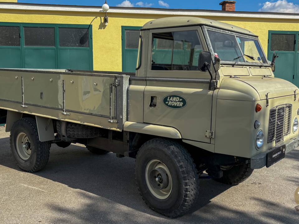 Image 4/10 of Land Rover Forward Control (1968)