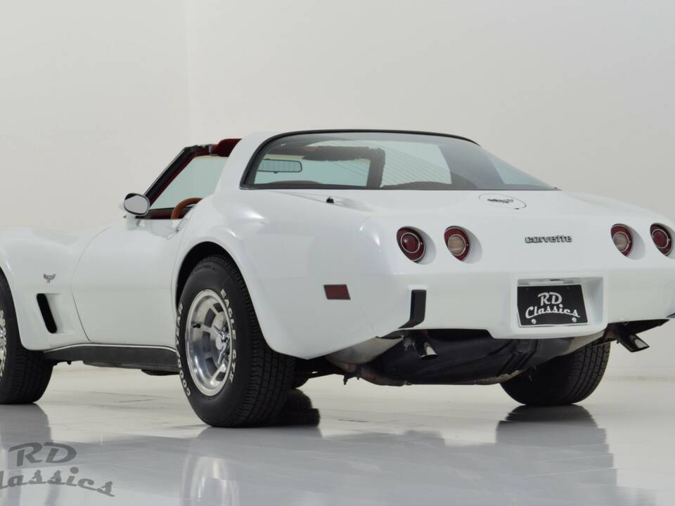 Image 3/4 of Chevrolet Corvette Stingray (1979)