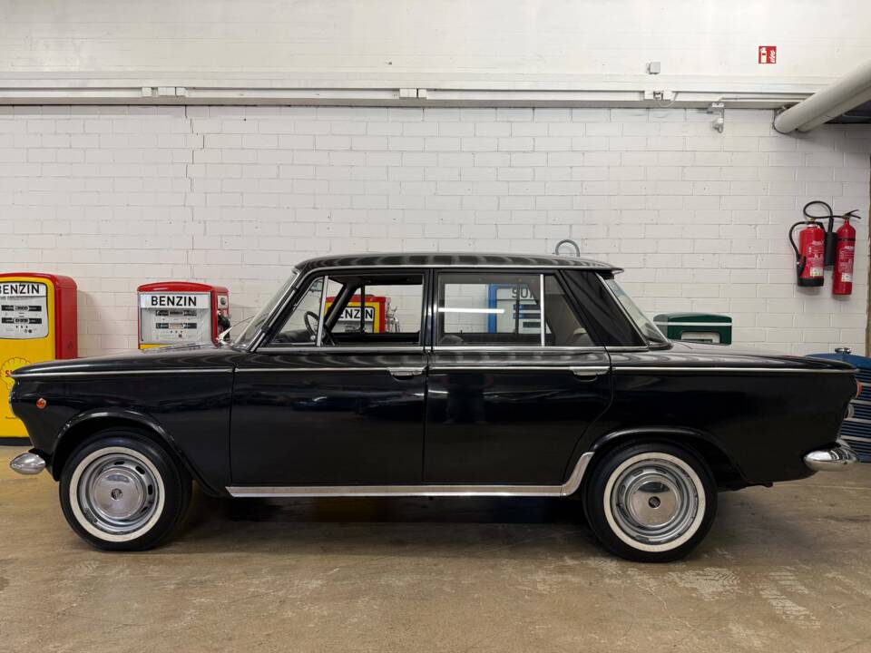Image 1/17 de FIAT 1300 (1964)