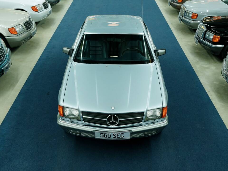 Image 4/50 of Mercedes-Benz 500 SEC (1982)
