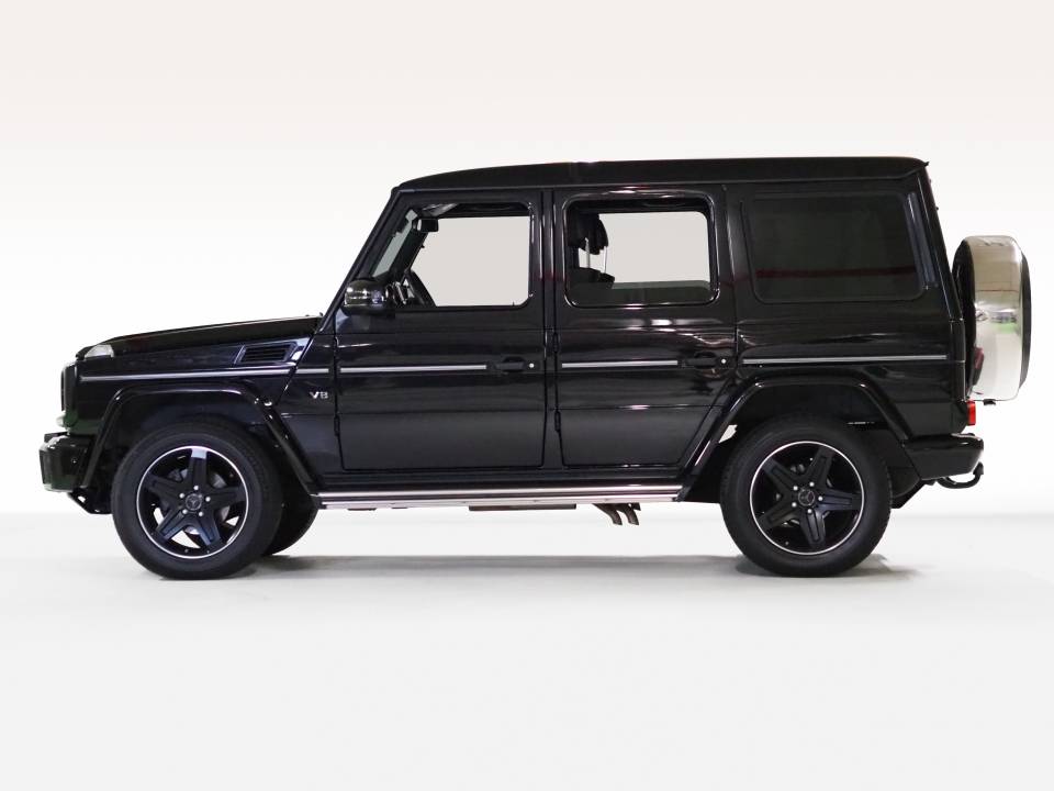 Image 2/21 of Mercedes-Benz G 500 (LWB) (2016)