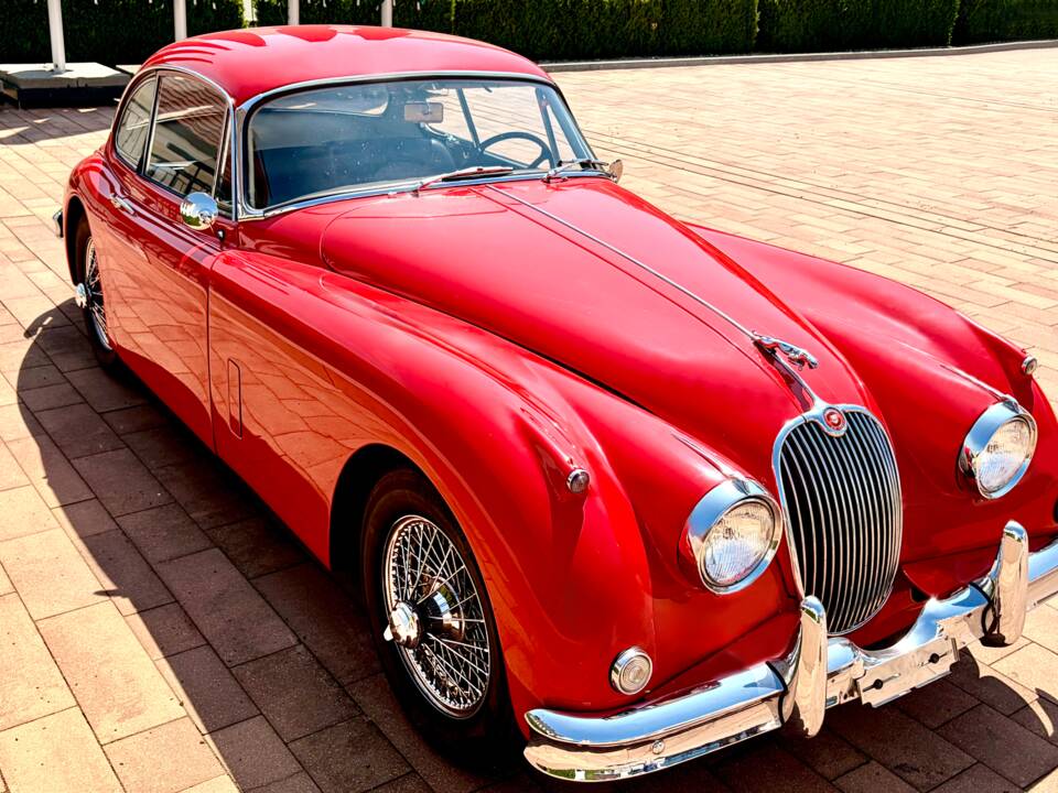 Imagen 5/20 de Jaguar XK 150 FHC (1957)
