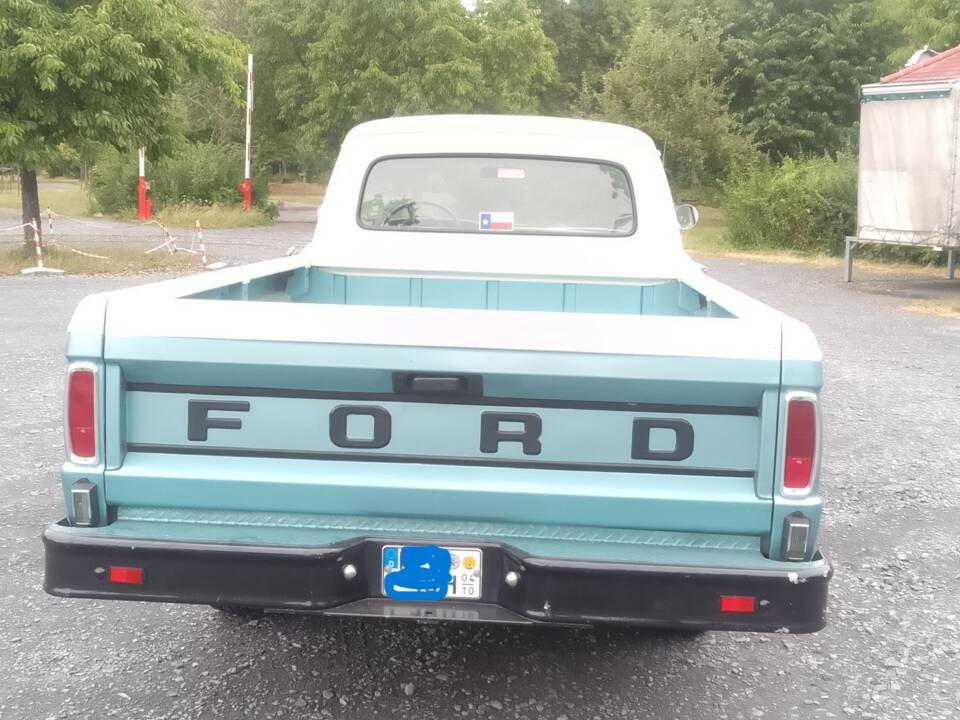 Immagine 4/82 di Ford F-100 (1966)