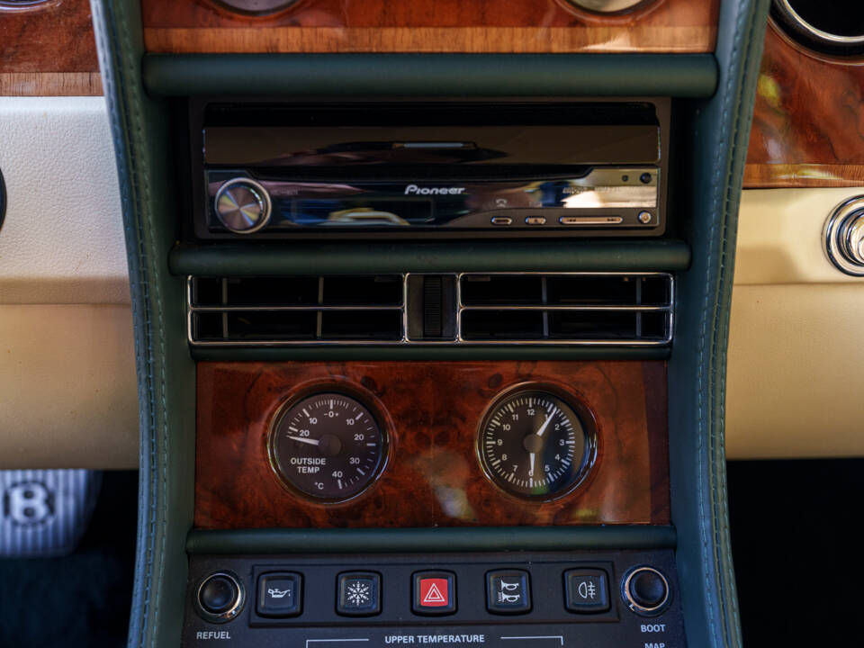 Afbeelding 16/26 van Bentley Continental R (1994)