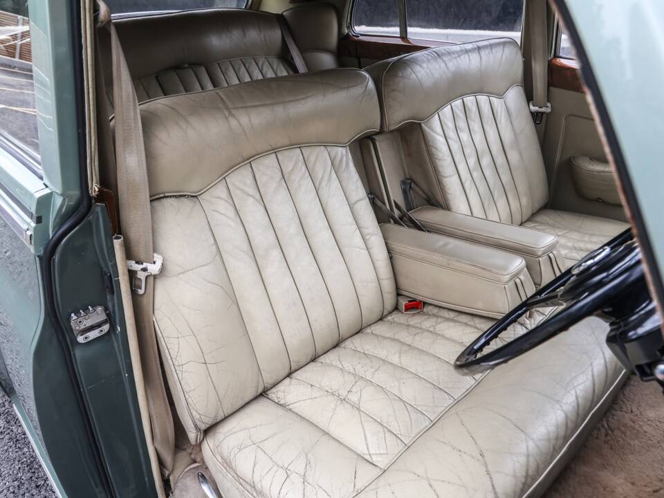 Bild 40/47 von Rolls-Royce Silver Cloud II (1961)
