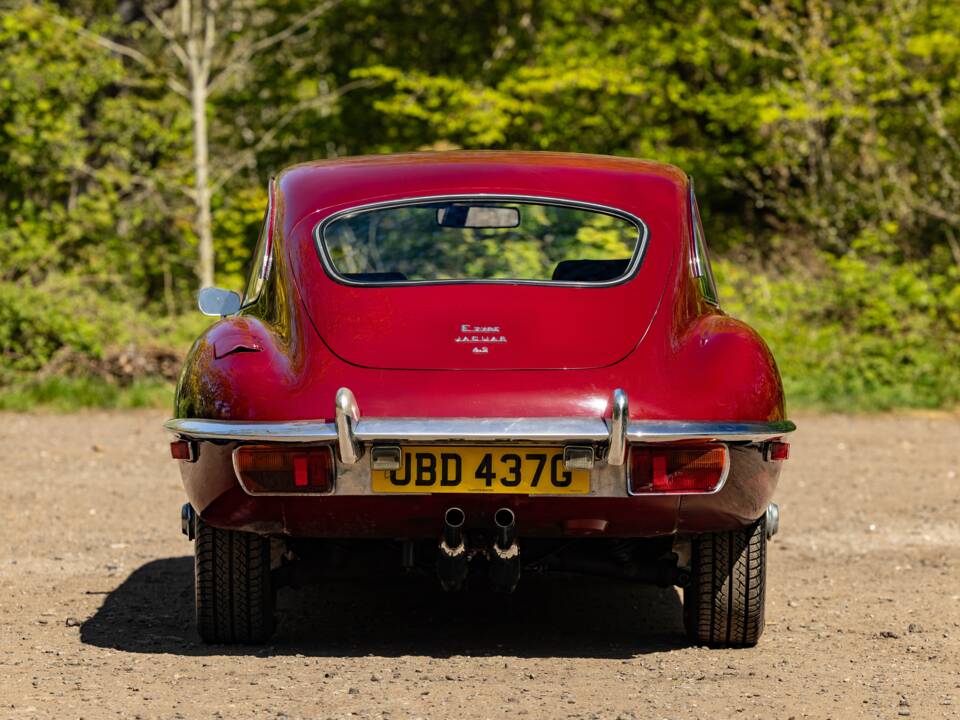 Imagen 8/25 de Jaguar Type E (2+2) (1969)