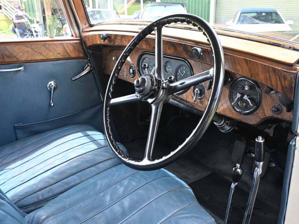 Bild 4/50 von Rolls-Royce 20/25 HP Sport Saloon (1933)