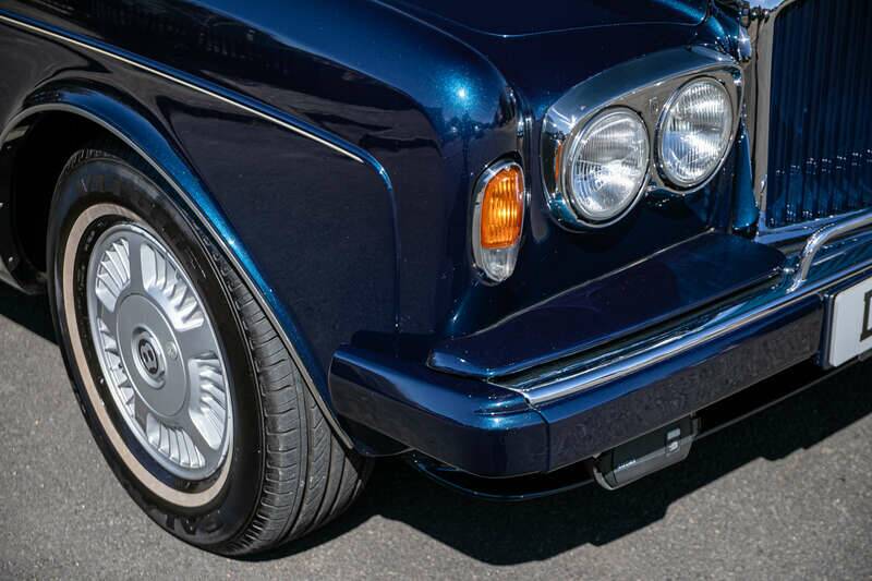 Image 36/47 of Bentley Continental (1987)