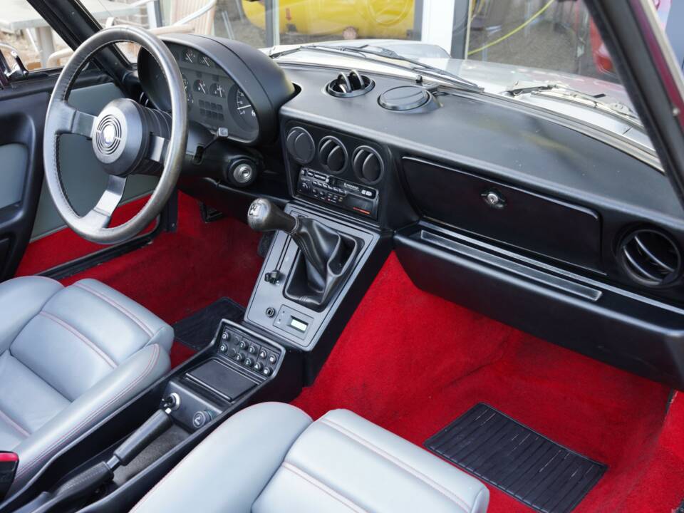 Afbeelding 18/50 van Alfa Romeo 2.0 Spider QV (1987)