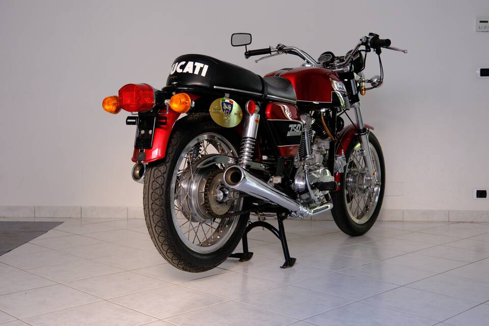 Immagine 84/96 di Ducati 750 GT (1974)