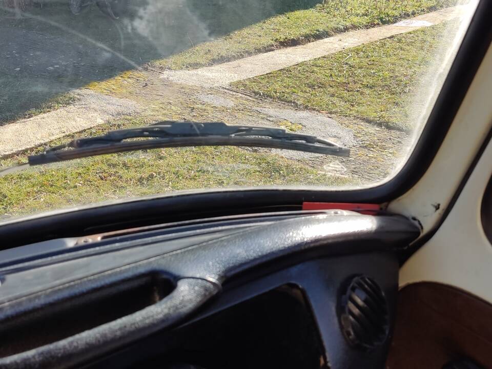 Bild 59/98 von Volkswagen T2b Kastenwagen (1979)